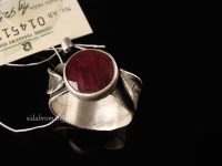 sidabrinis žiedas su rubinu